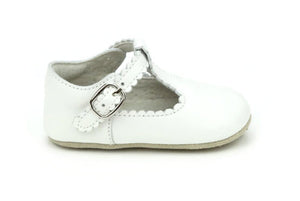 Elodie Scalloped T-Strap Soft Leather Crib Shoe - White