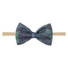 Load image into Gallery viewer, Bowtie Nylon Bow - Hunter
